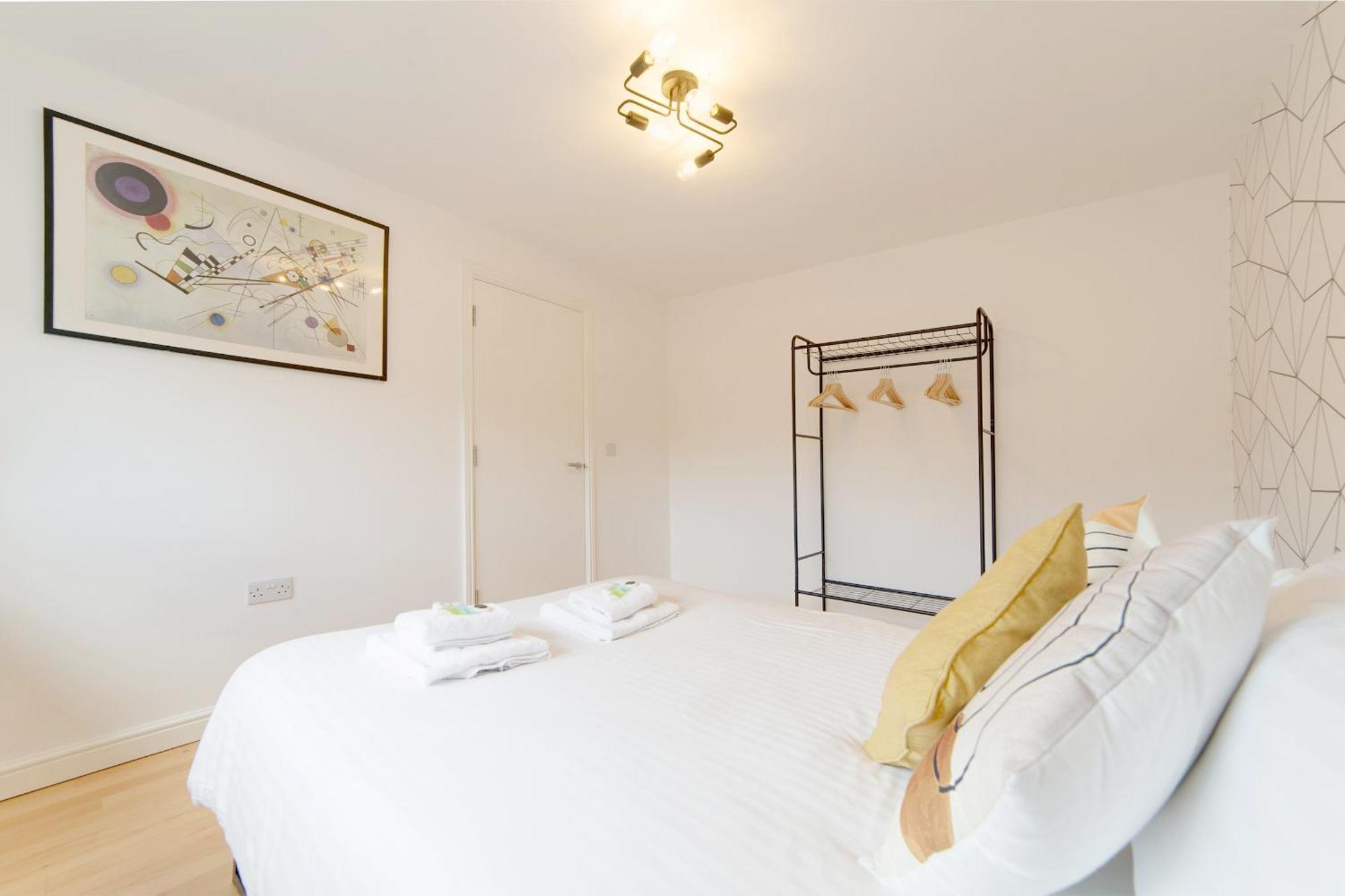 קאמברידג' Pass The Keys 49 Byron Square Modern And Spacious 3 Bed Home With Free Parking מראה חיצוני תמונה