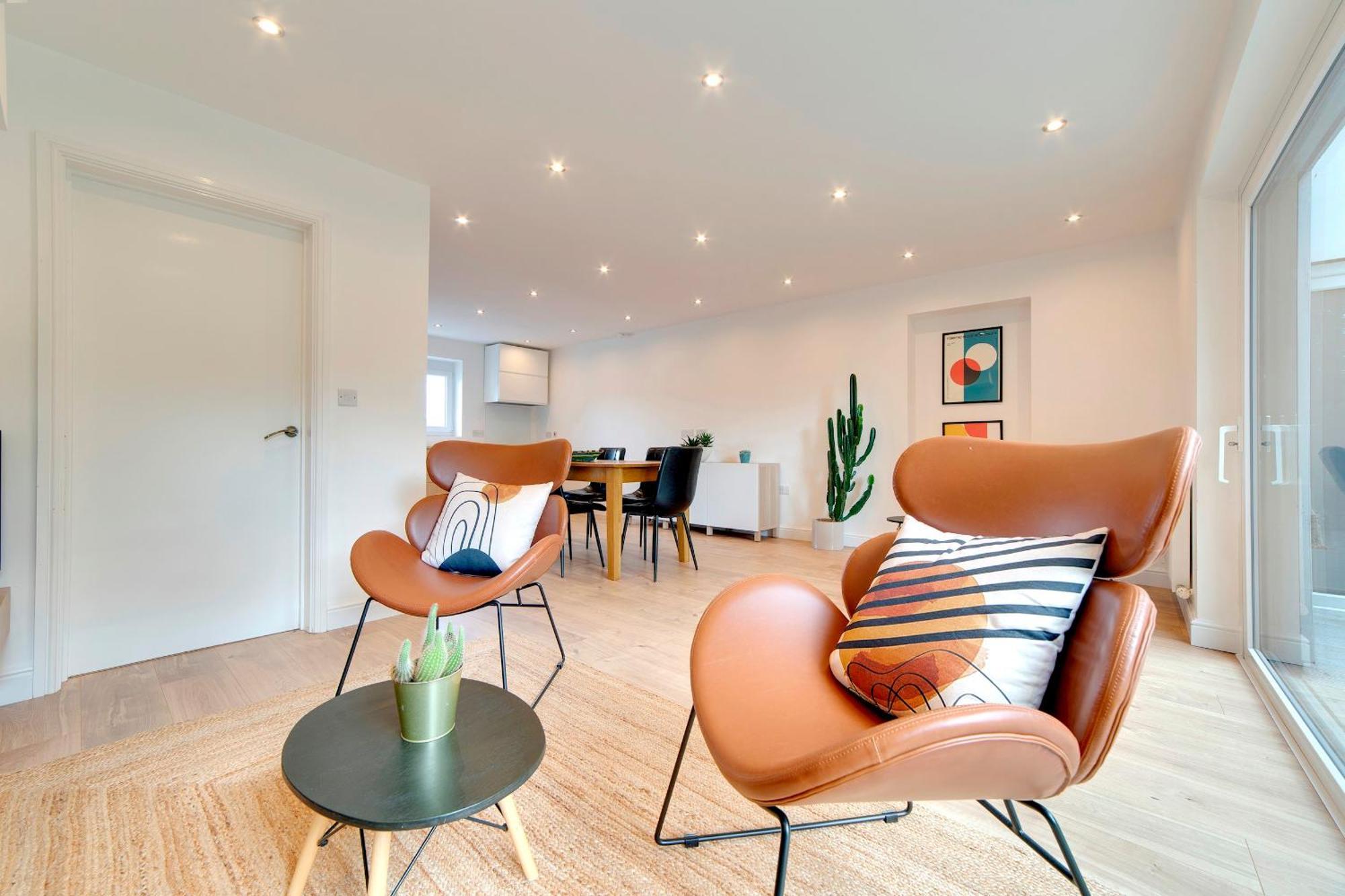 קאמברידג' Pass The Keys 49 Byron Square Modern And Spacious 3 Bed Home With Free Parking מראה חיצוני תמונה