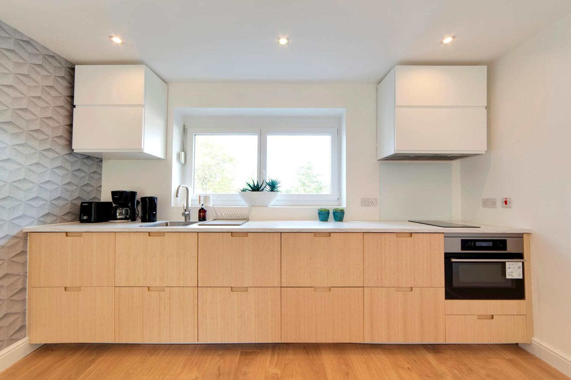קאמברידג' Pass The Keys 49 Byron Square Modern And Spacious 3 Bed Home With Free Parking מראה חיצוני תמונה