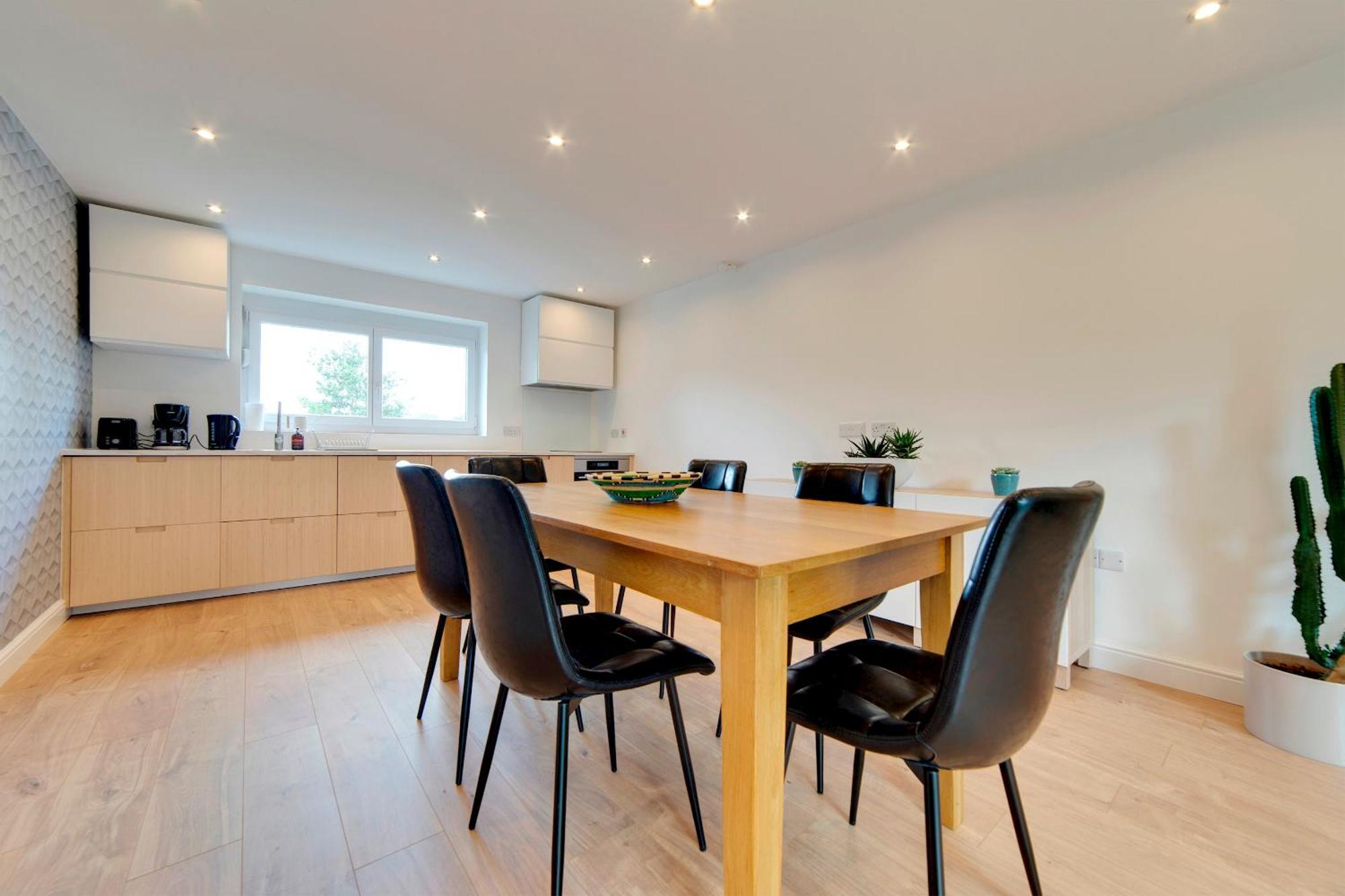 קאמברידג' Pass The Keys 49 Byron Square Modern And Spacious 3 Bed Home With Free Parking מראה חיצוני תמונה